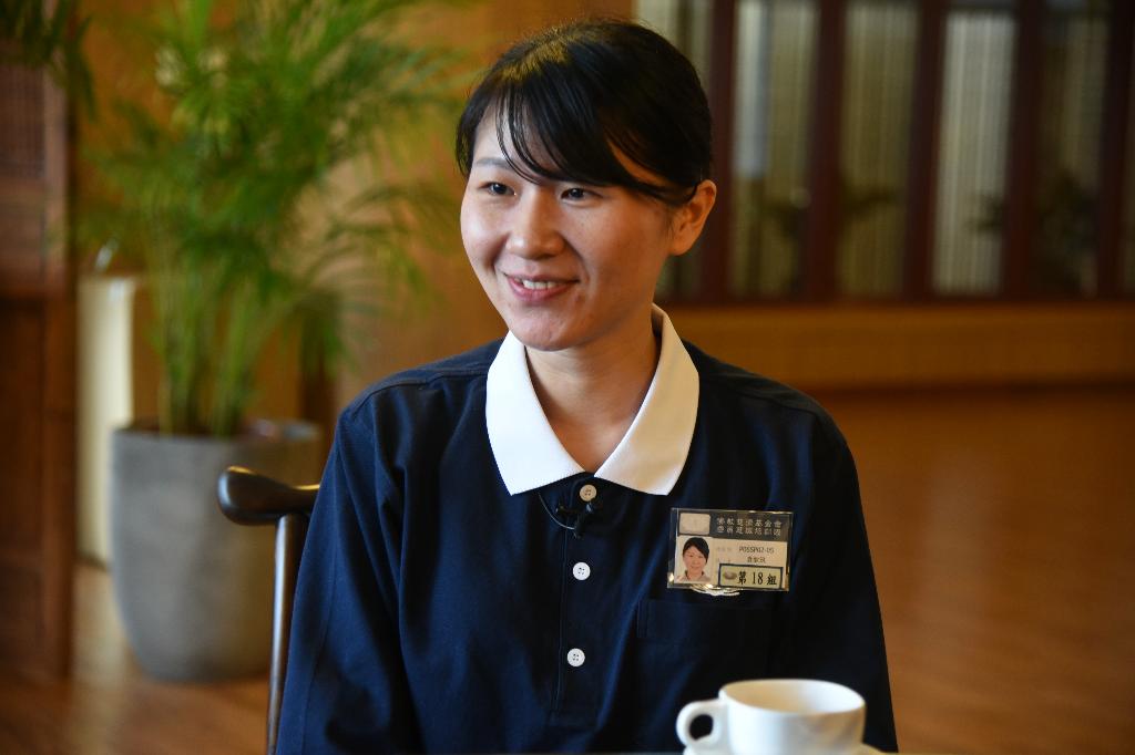 [摄影者:吴昆祥] 图右 :庄魏锋(左二)承担真善美的图像志工,看见资深